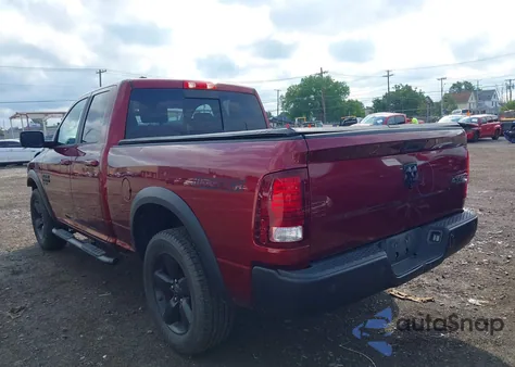 2019 Ram 1500 Classic Warlock 4X4 6'4 Box из США, поврежденный, VIN 1C6RR7GG8KS735946